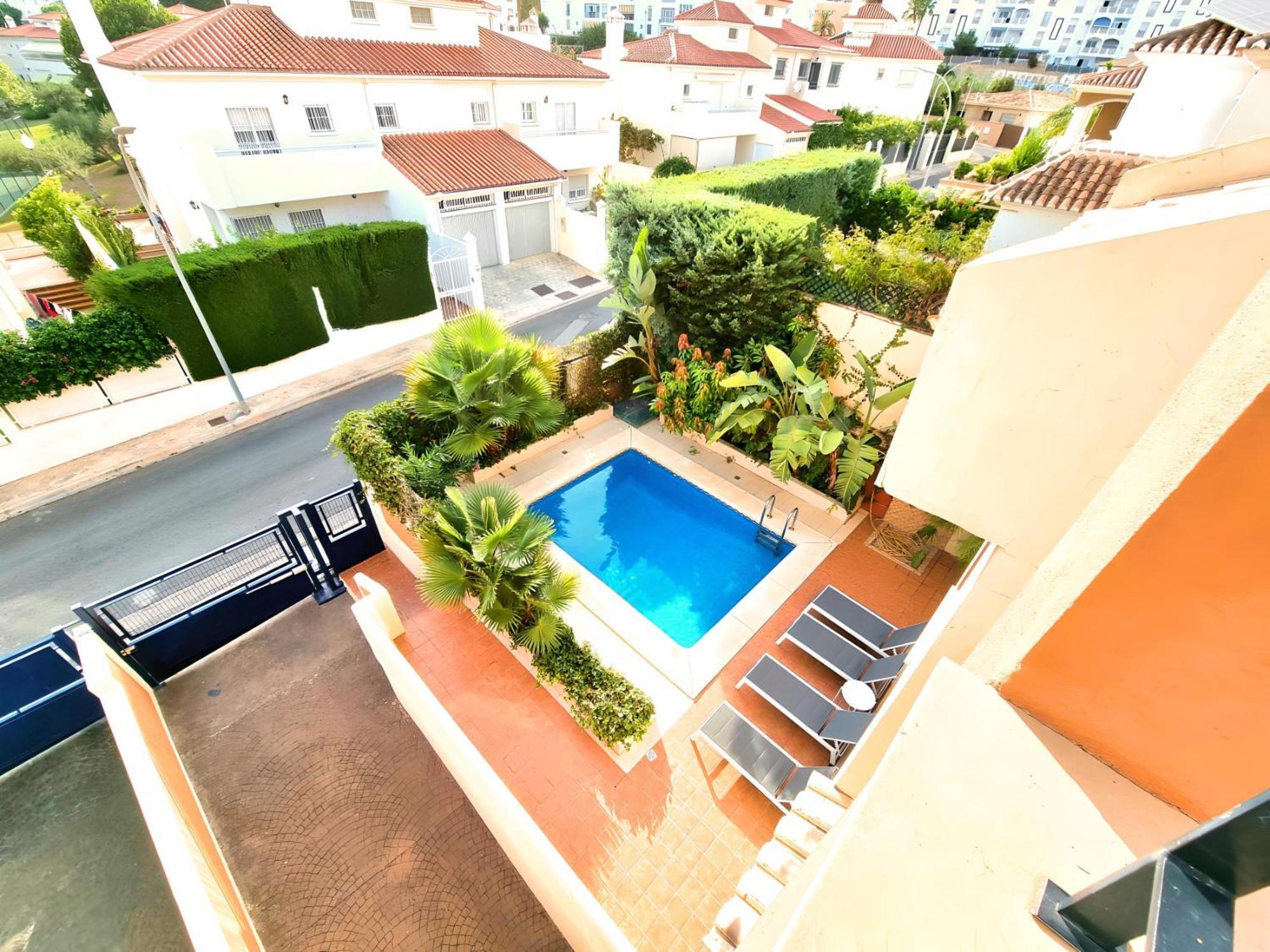 Stunning Home With Outdoor Swimmingpool, 4 Bedrooms And Wifi 베날마데나코스타 외부 사진